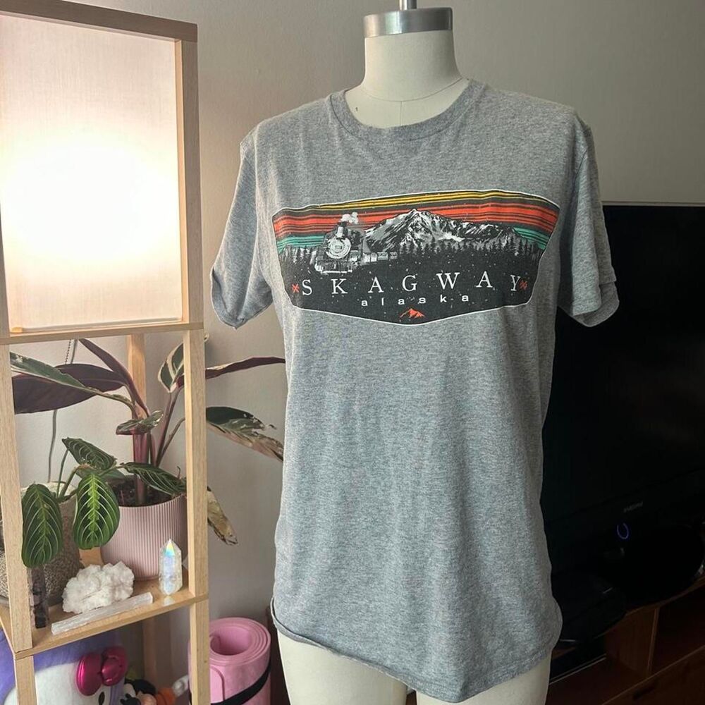 Unbranded Men's Grey T-shirt